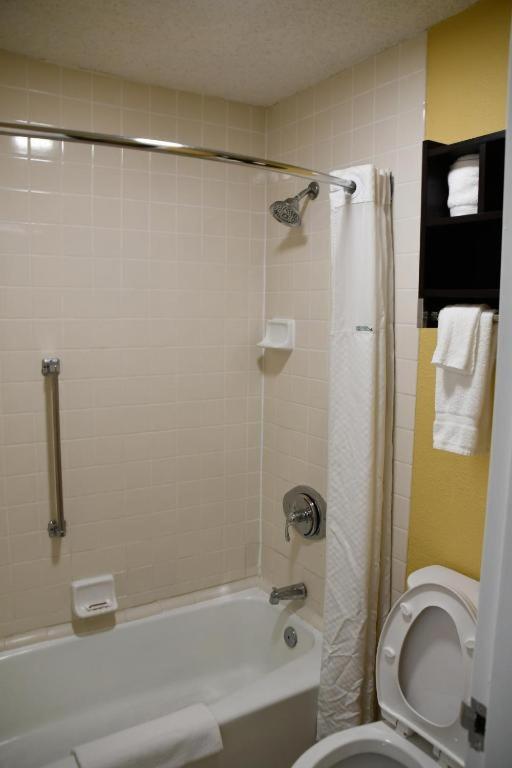 Baymont By Wyndham Macon I-75 Motel Eksteriør billede