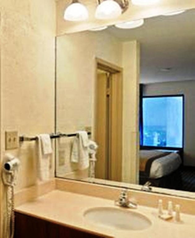 Baymont By Wyndham Macon I-75 Motel Eksteriør billede